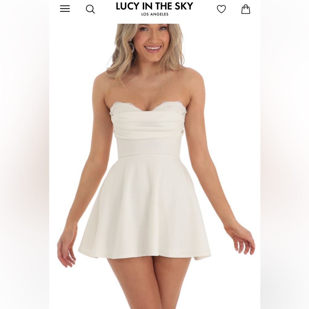 Lace Bust Flare Dress in White